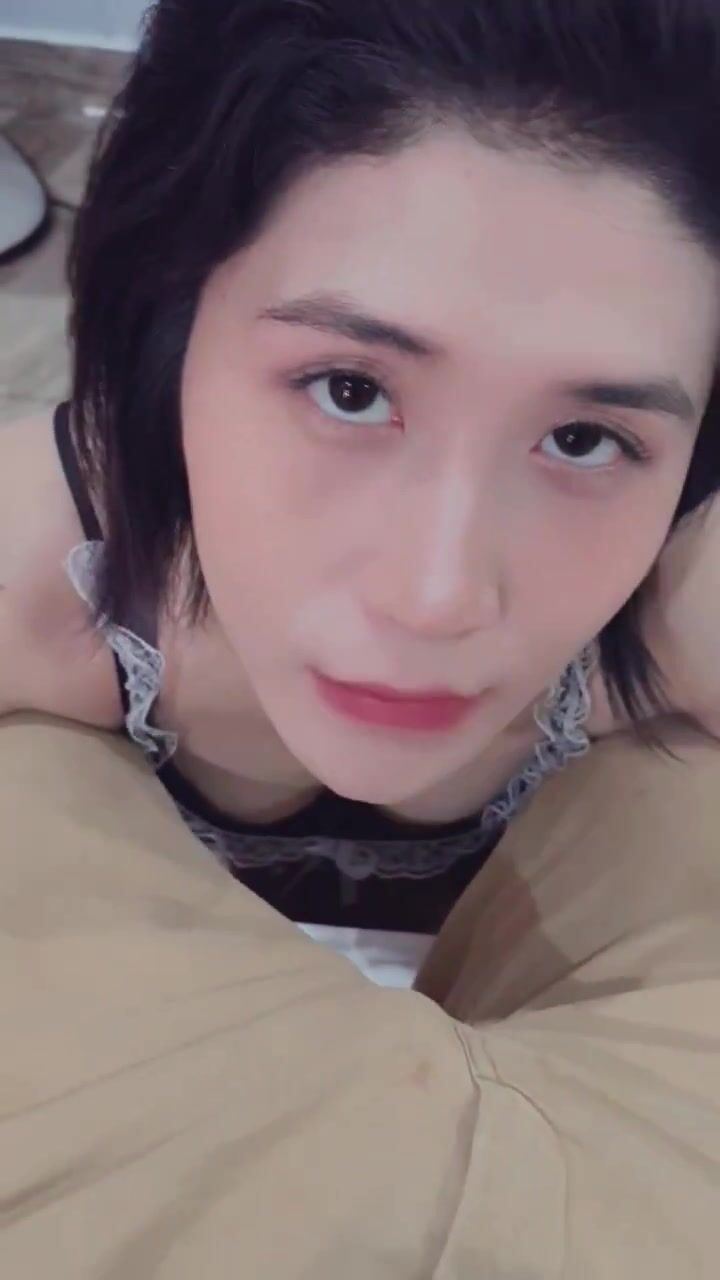 Em ladyboy Việt trắng xinh dâm đãng nhất